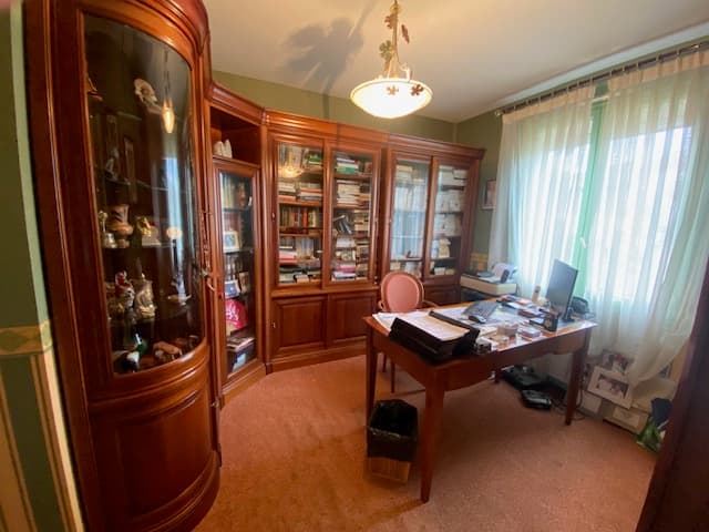 Viager Occupé, plain-pied T5, garage, terrain 1752 m2